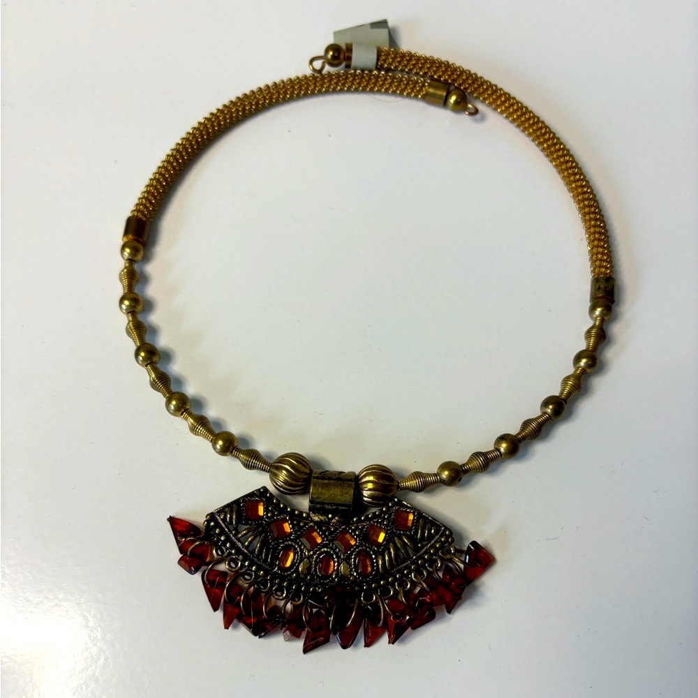NWT Cache Gold and Rust Choker